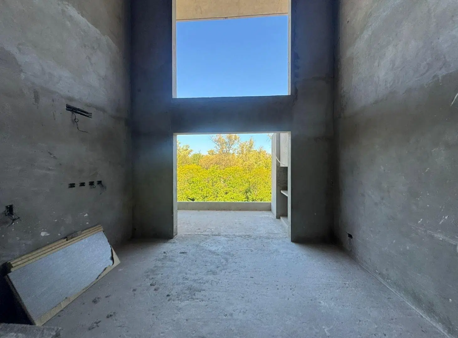 VENTA DEPTO - DUPLEX 2 AMB. EN AYRES DE MAYO - VILLA DE MAYO - DON TORCUATO. 4