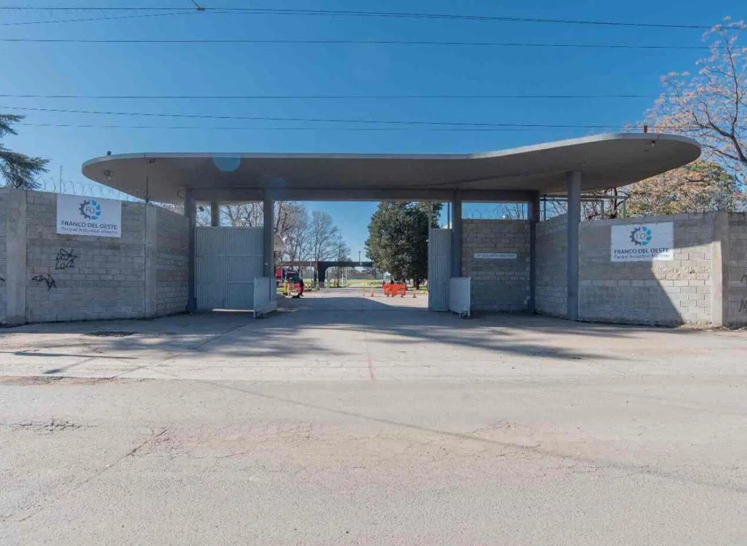 ALQUILER GALPON MORENO PARQUE INDUSTRIAL 4