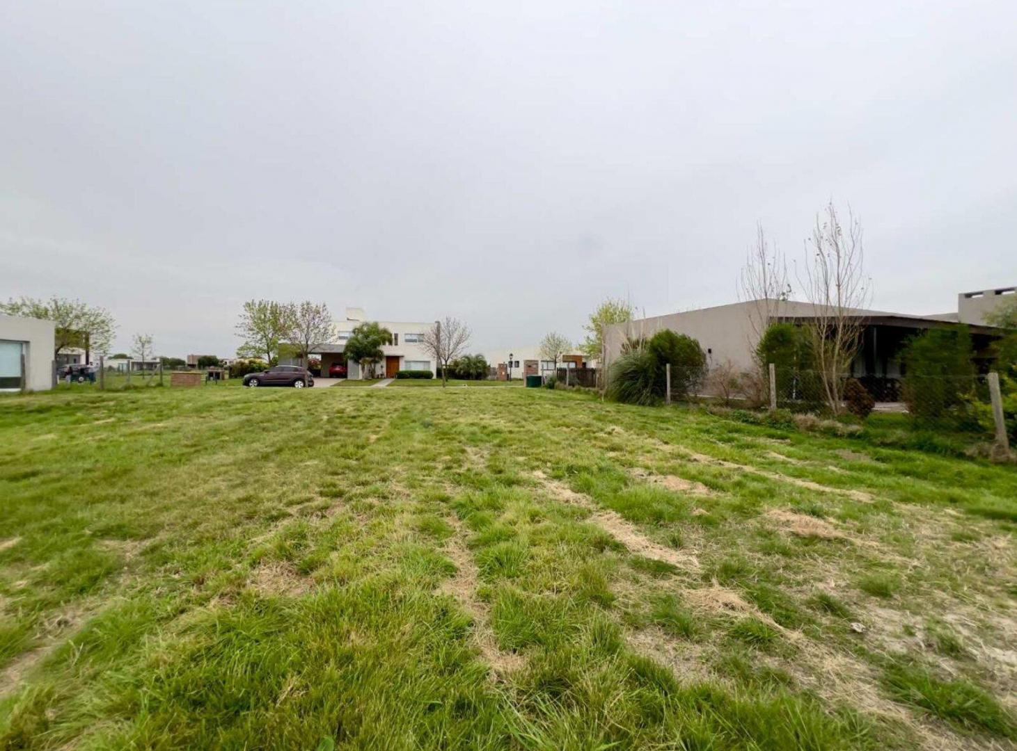 LOTE A LA LAGUNA EN VENTA | SAN SEBASTIAN AREA 9 | ESCRITURADO