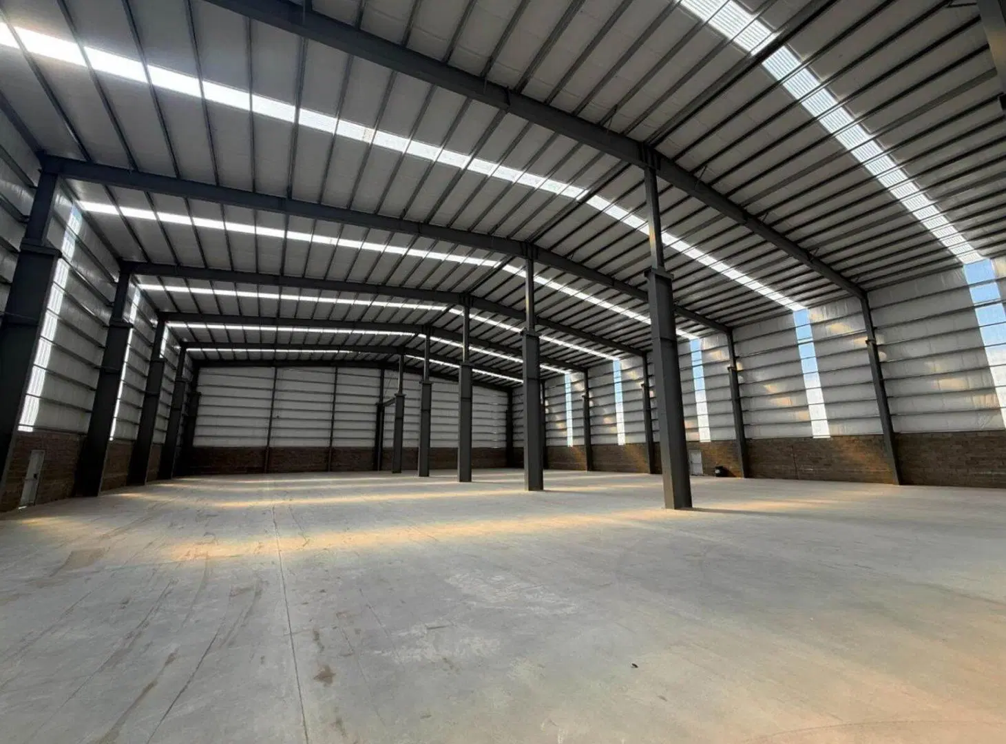 ALQUILER GALPON 1750 M PARQUE INDUSTRIAL PITEC 3