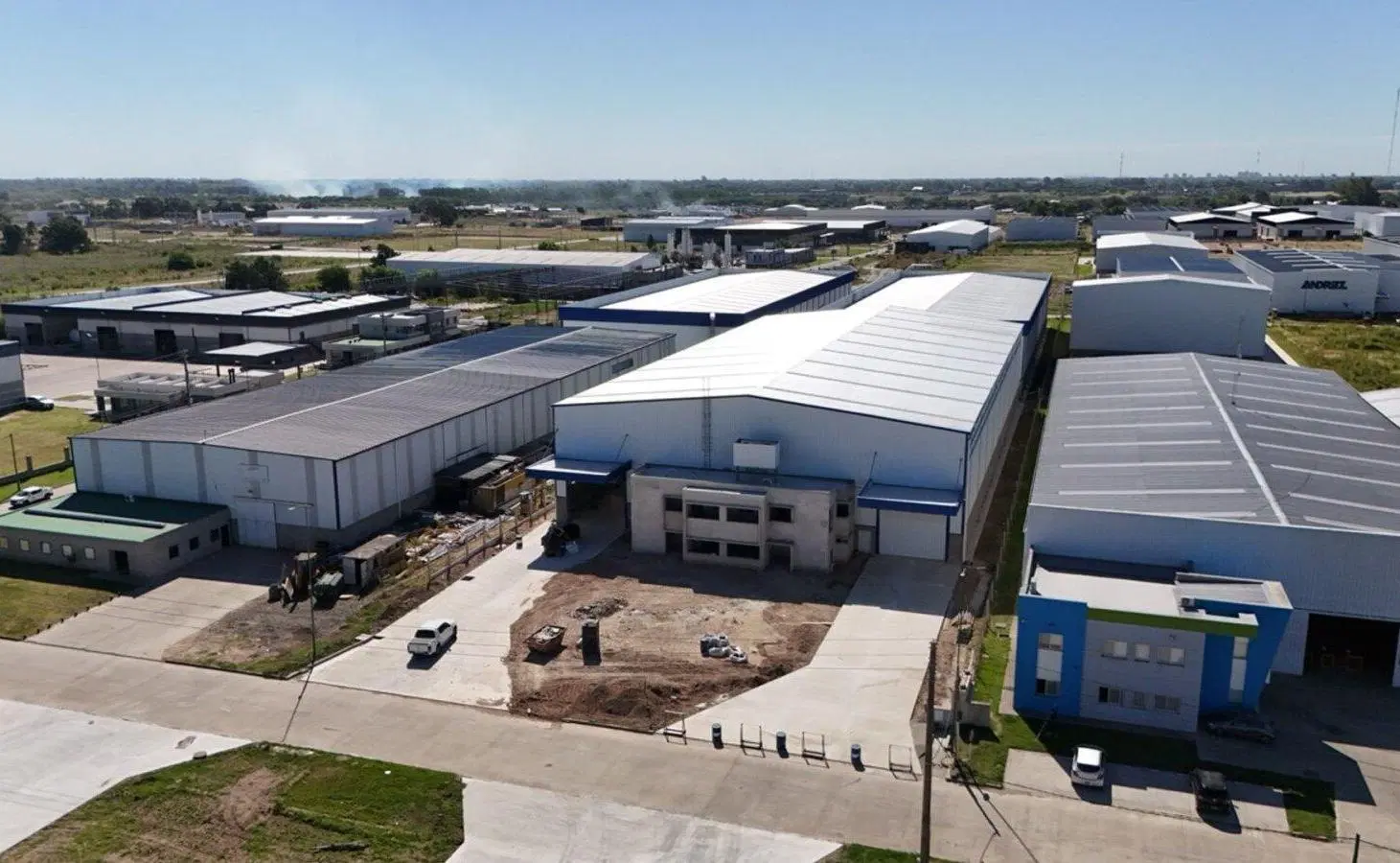 ALQUILER GALPON 1750 M PARQUE INDUSTRIAL PITEC 2