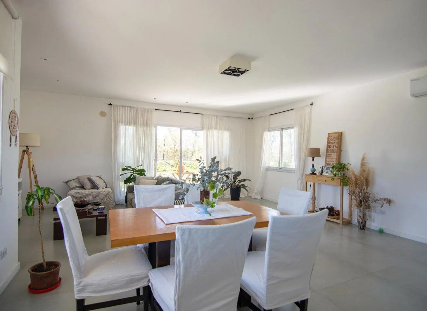 VENTA CASA EL NAUDIR  ESCOBAR, 4 AMB CON PILETA 4