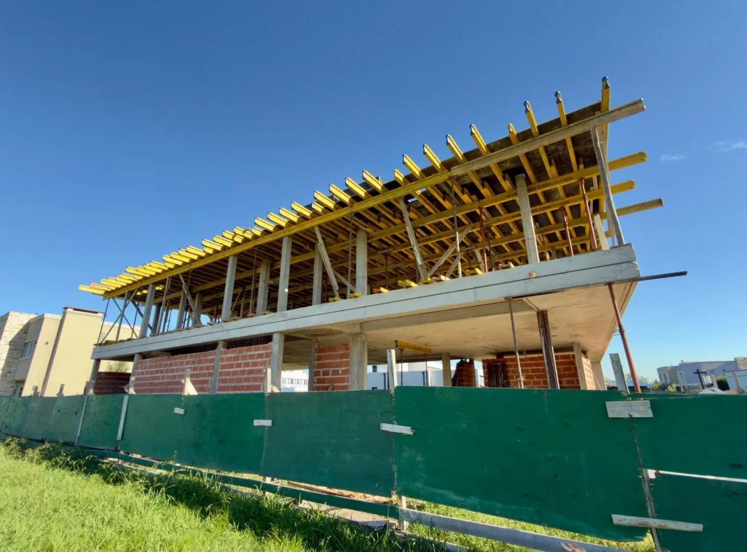 CASA EN CONSTRUCCIÓN EN LA ALAMEDA | 5 AMB + PISCINA + FINANCIACIÓN 5