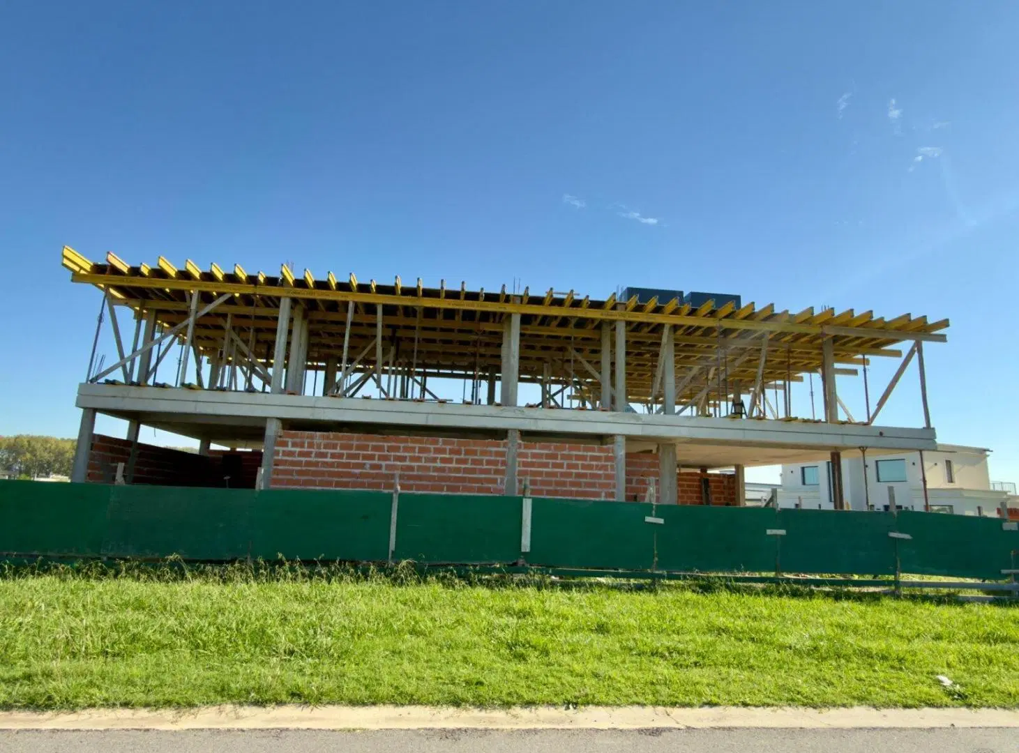 CASA EN CONSTRUCCIÓN EN LA ALAMEDA | 5 AMB + PISCINA + FINANCIACIÓN 4