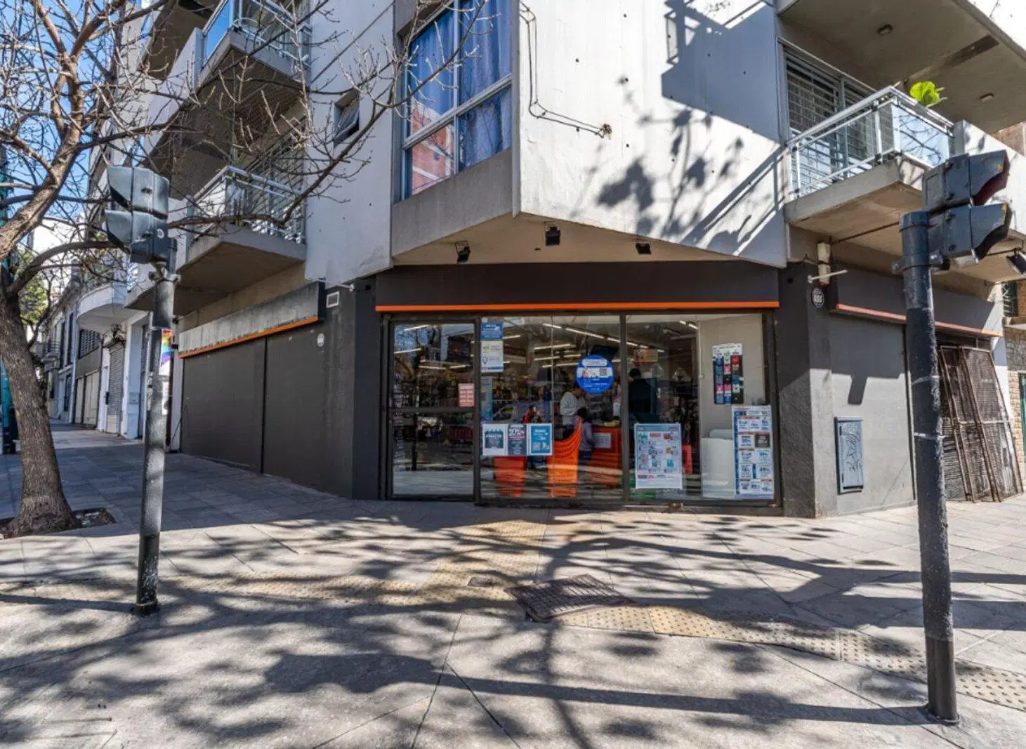 VENTA LOCAL COMERCIAL, JOSE A. CABRERA, PALERMO. 2