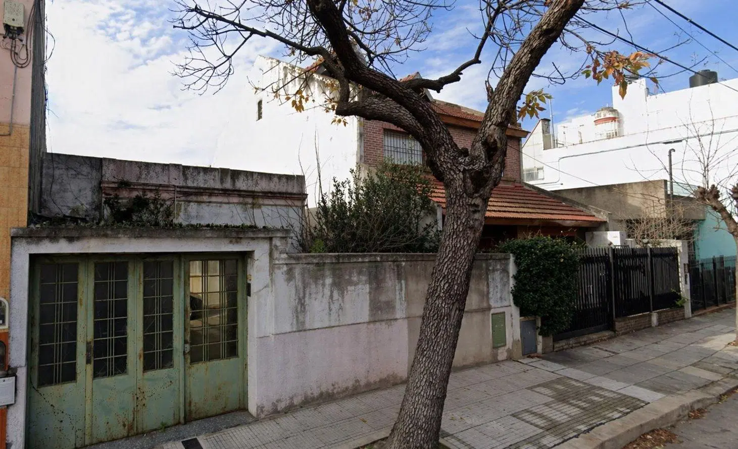 Venta Lote Villa Real 8,66 Frente Ideal PH 6 Unidades  acepta financiacion 2