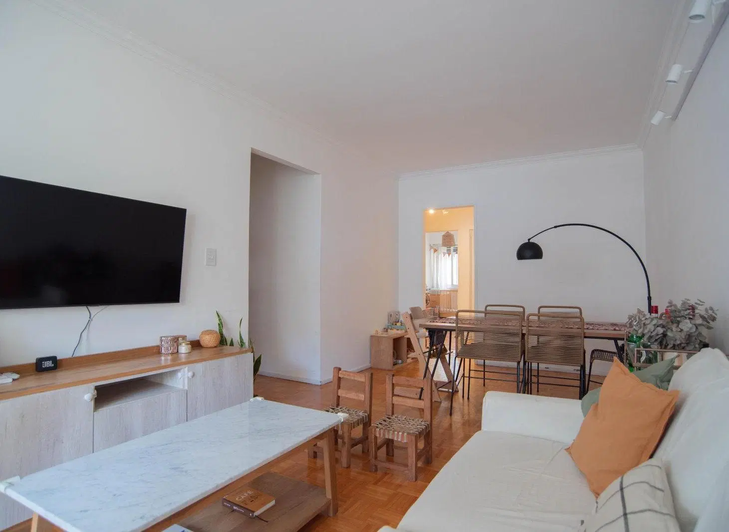 Venta departamento de 3 ambientes con balcón - Muy luminoso en Palermo 5
