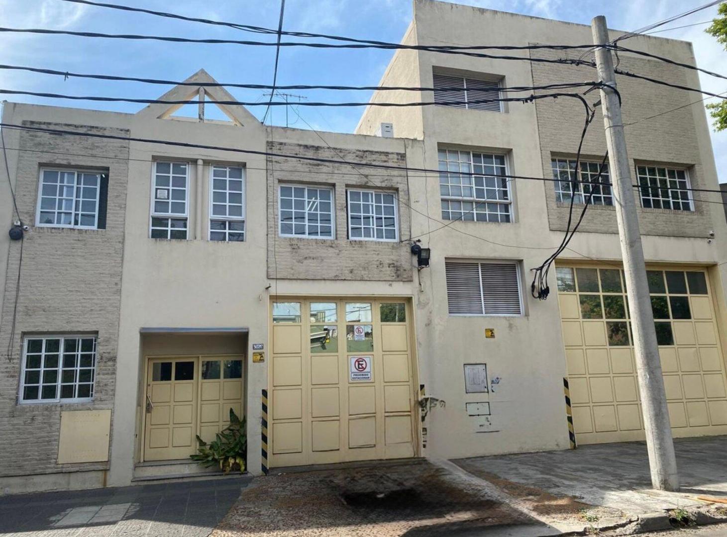 ALQUILER GALPON SAN MARTIN PEGADO A GENERAL PAZ