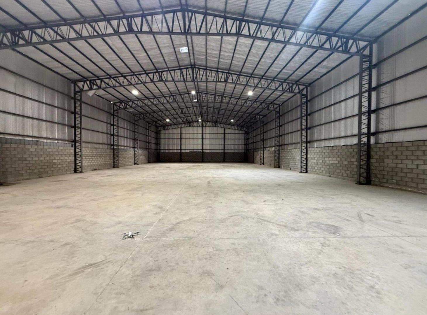 GALPÓN A ESTRENAR EN VENTA – EXALTACIÓN DE LA CRUZ 1000 metros