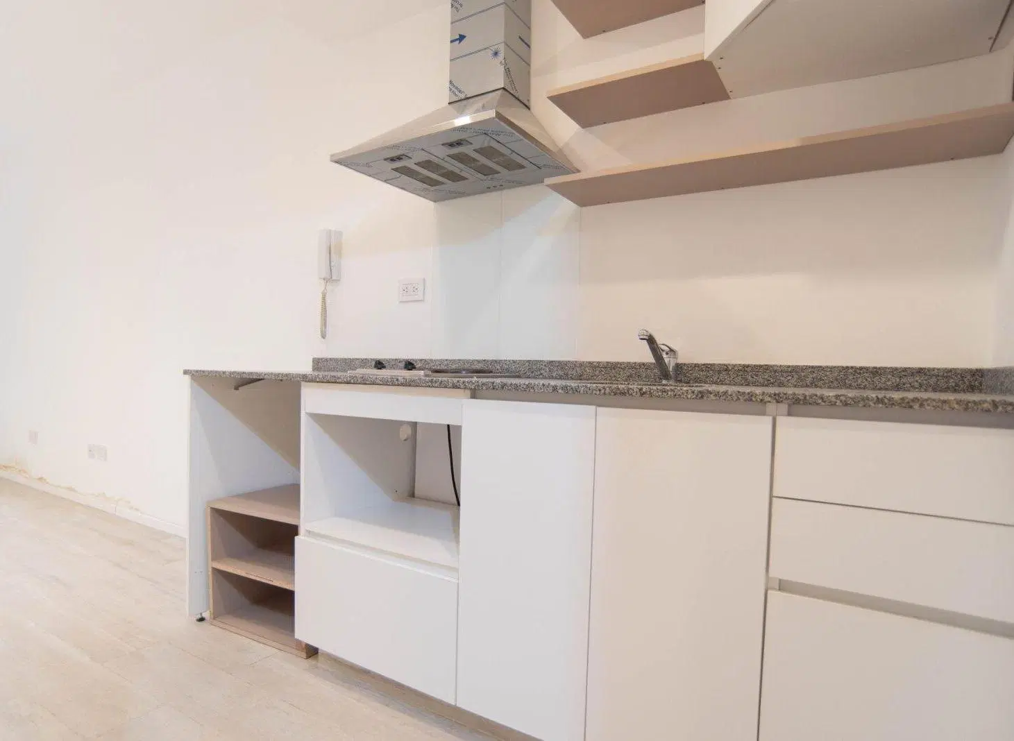 Venta Monoambiente Reciclado Cañitas Vista al Polo 3