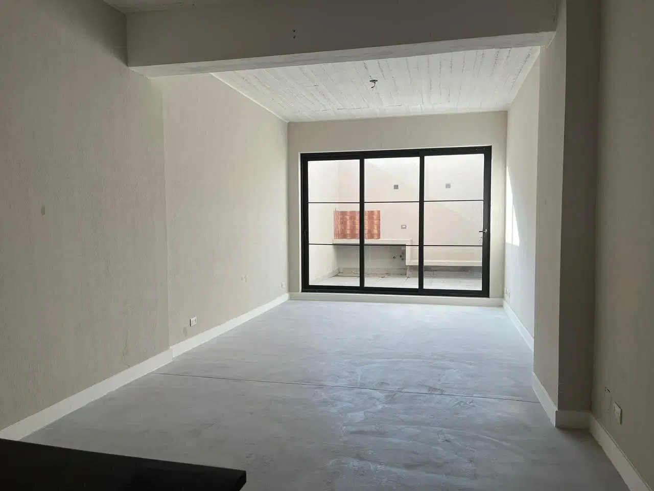 Villa Urquiza. Venta Monoambiente con Patio y Parrilla a Estrenar. Amenities 4