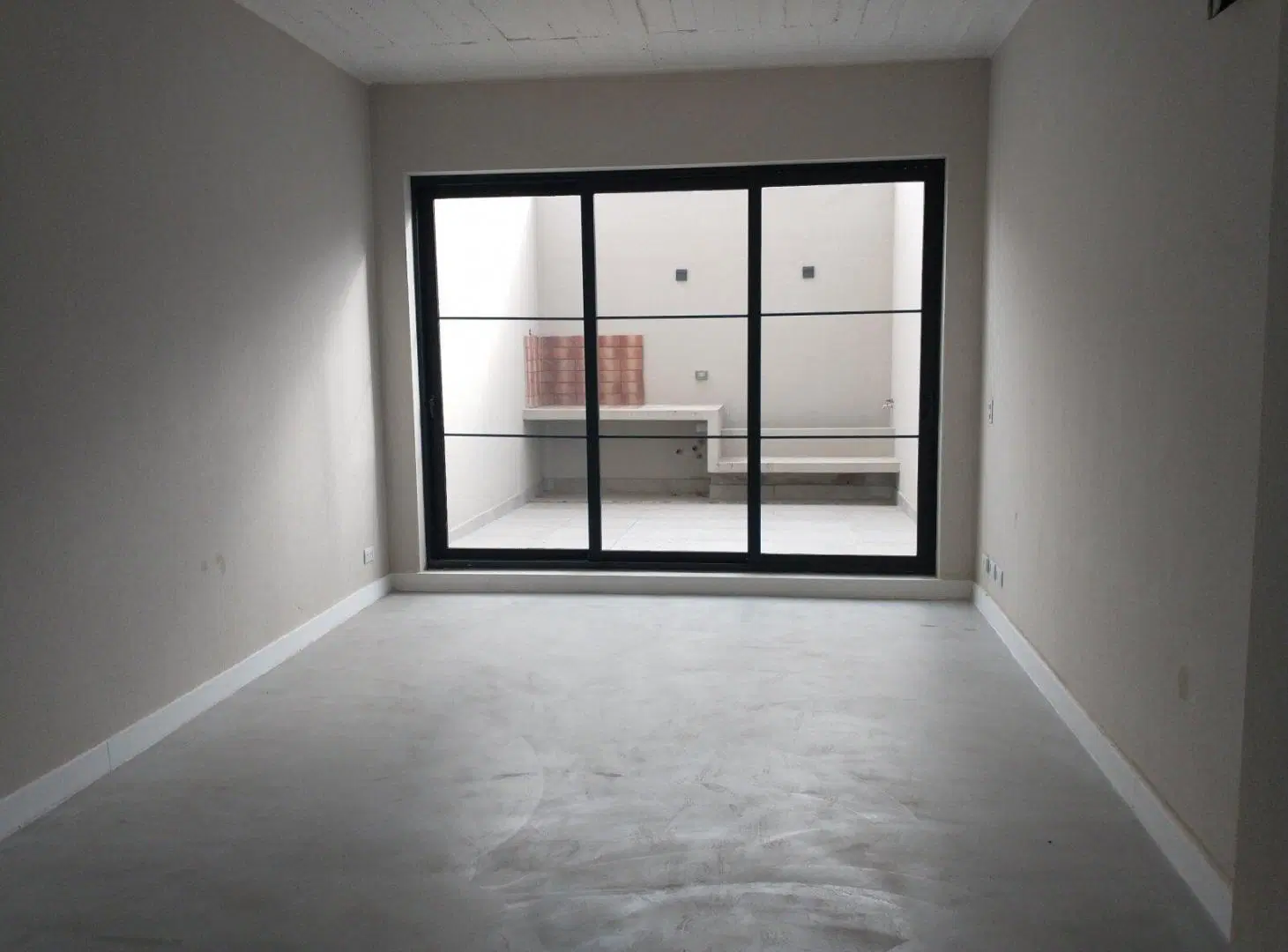 Villa Urquiza. Venta Monoambiente con Patio y Parrilla a Estrenar. Amenities 5