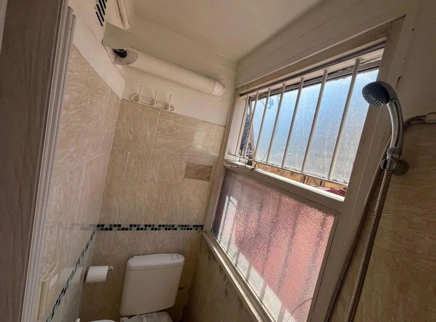 VENTA– MONOAMBIENTE  /APTO PROFESIONAL LINIERS 2