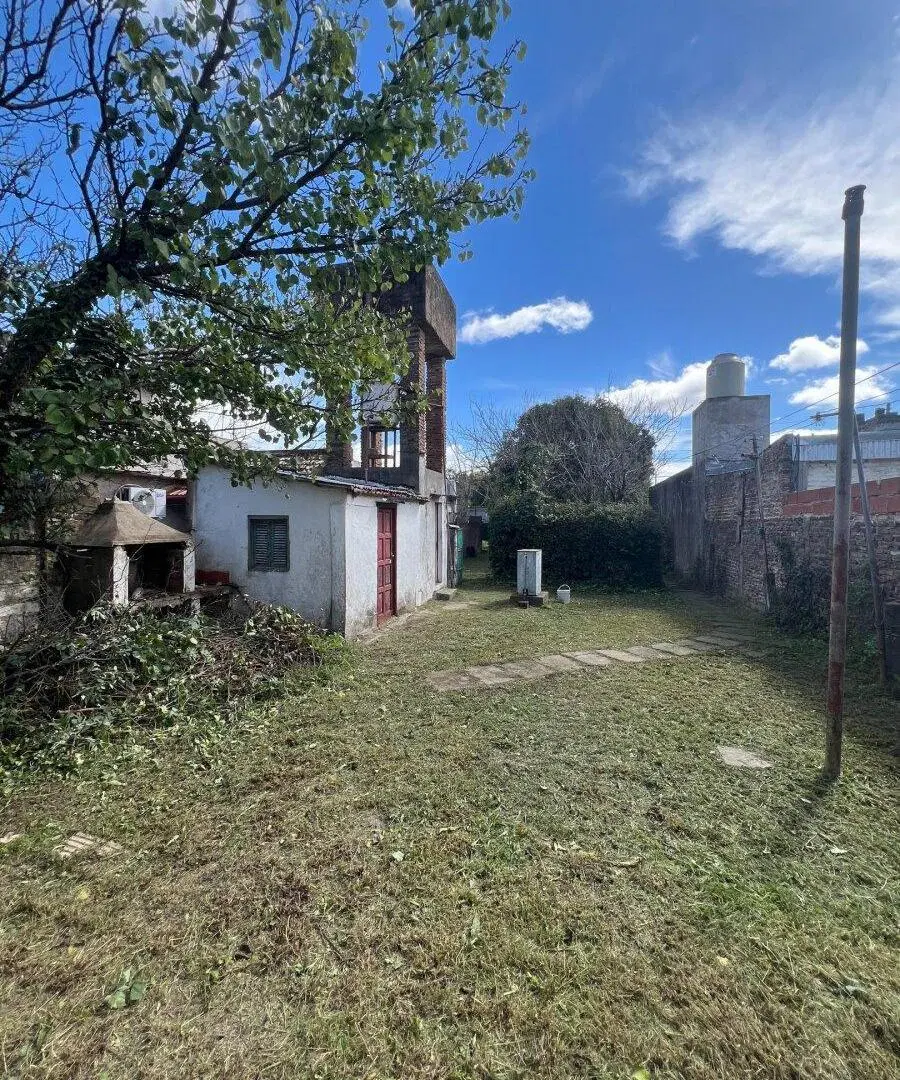 VENTA TERRENO LONGCHAMPS 2