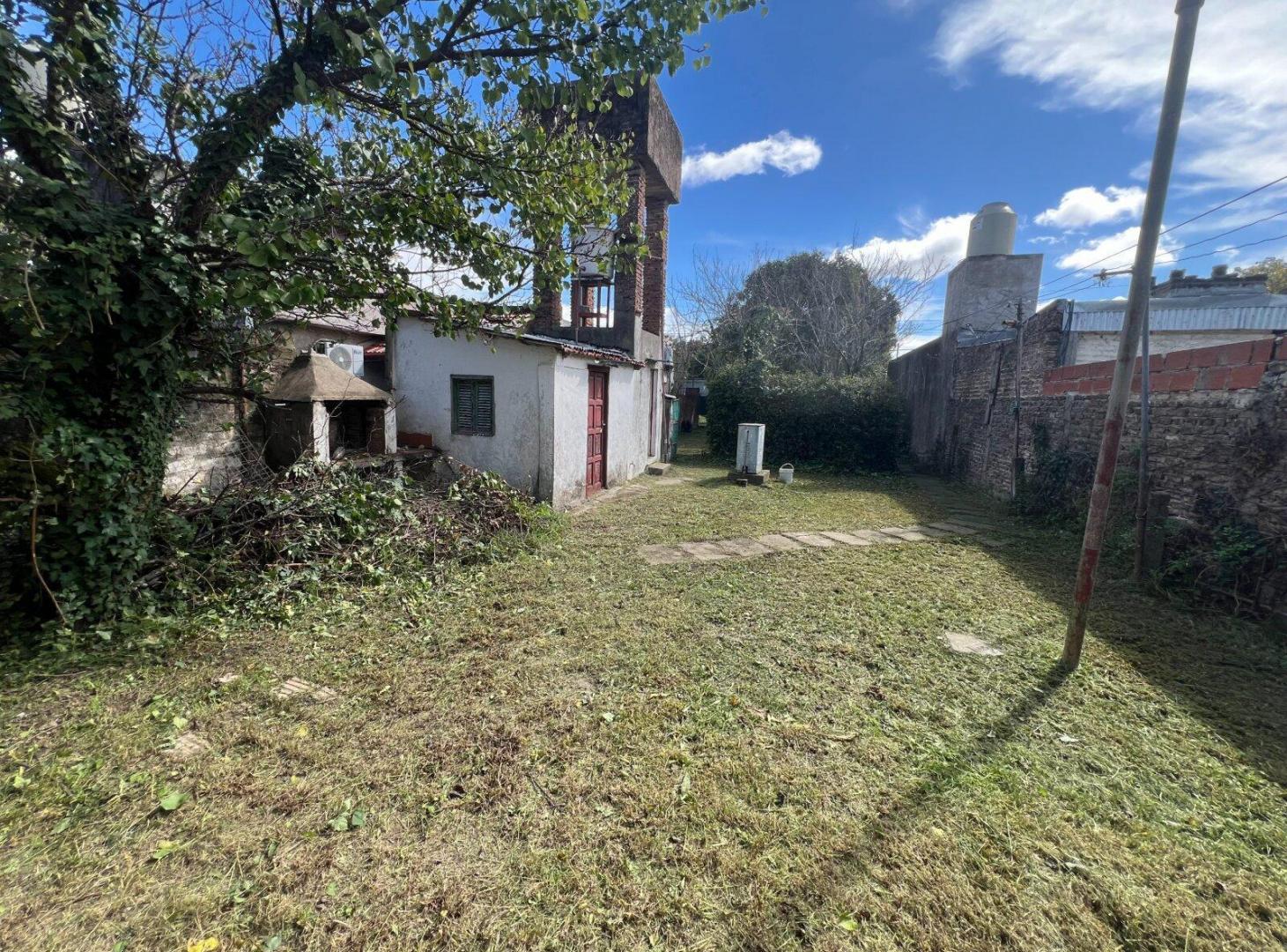 VENTA TERRENO LONGCHAMPS