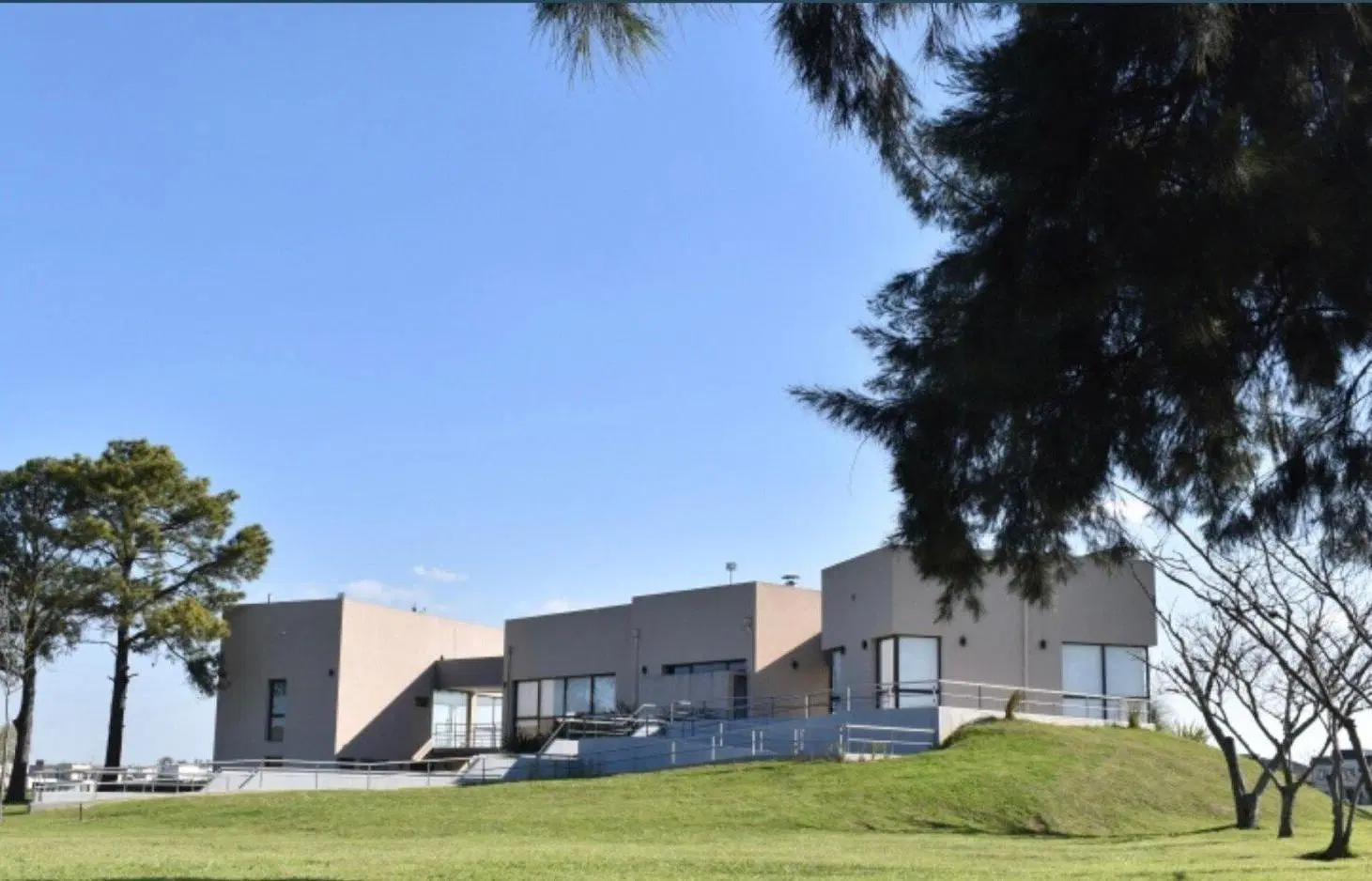 Haras Santa Maria Barrio "El TREBOL"  sobre GOLF 3