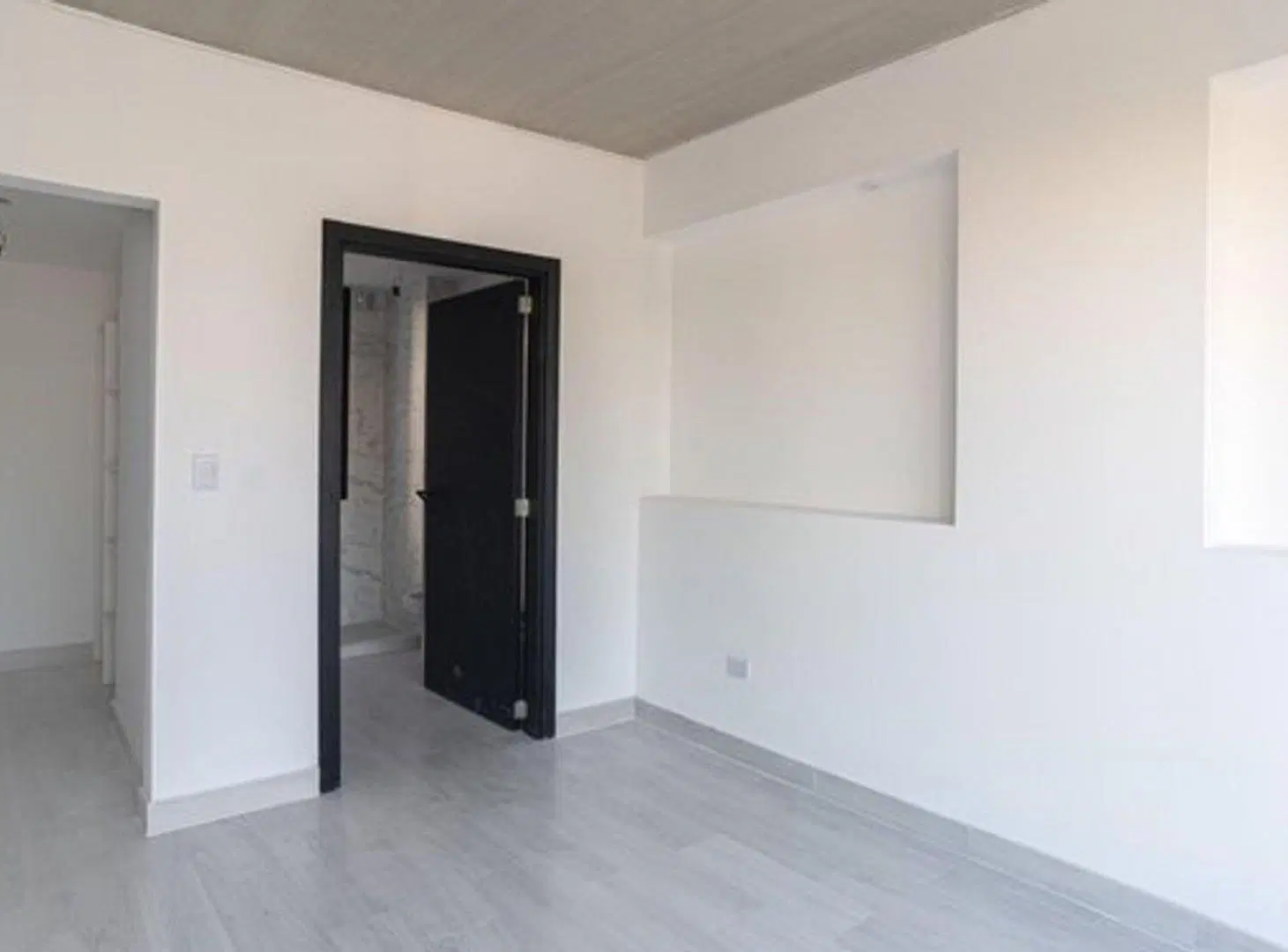 VENTA 4 amb. con terraza propia de 143m2 y cochera 2