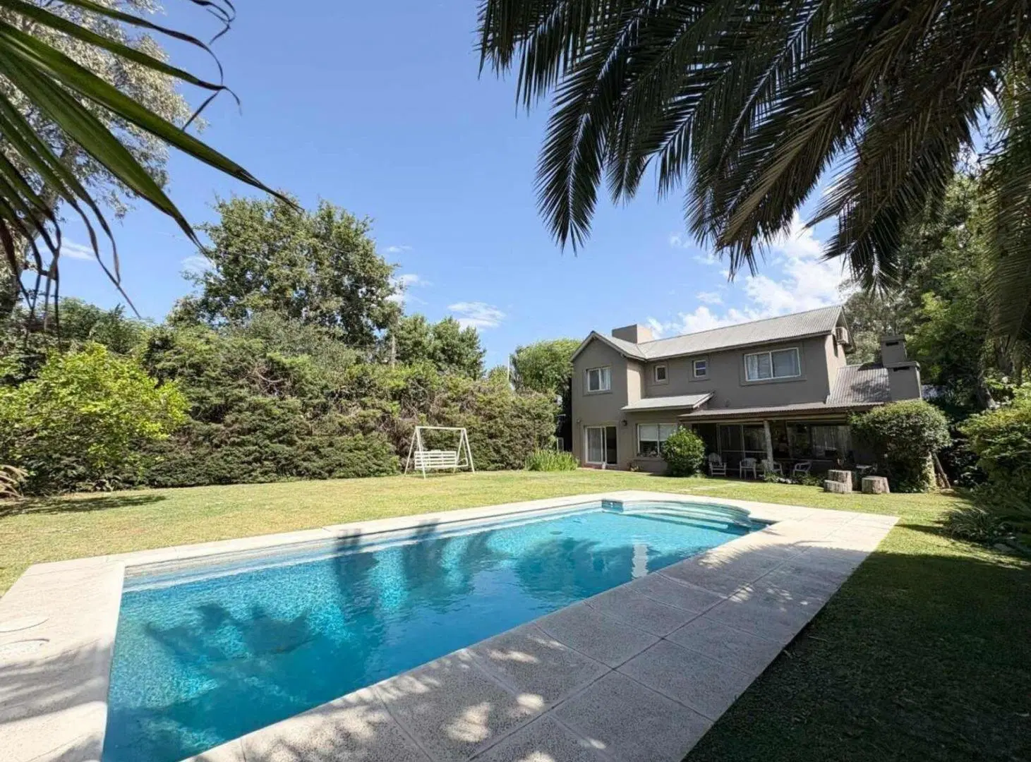 Los Ángeles Maschwitz casa s/lote 605m2  c/pileta 5