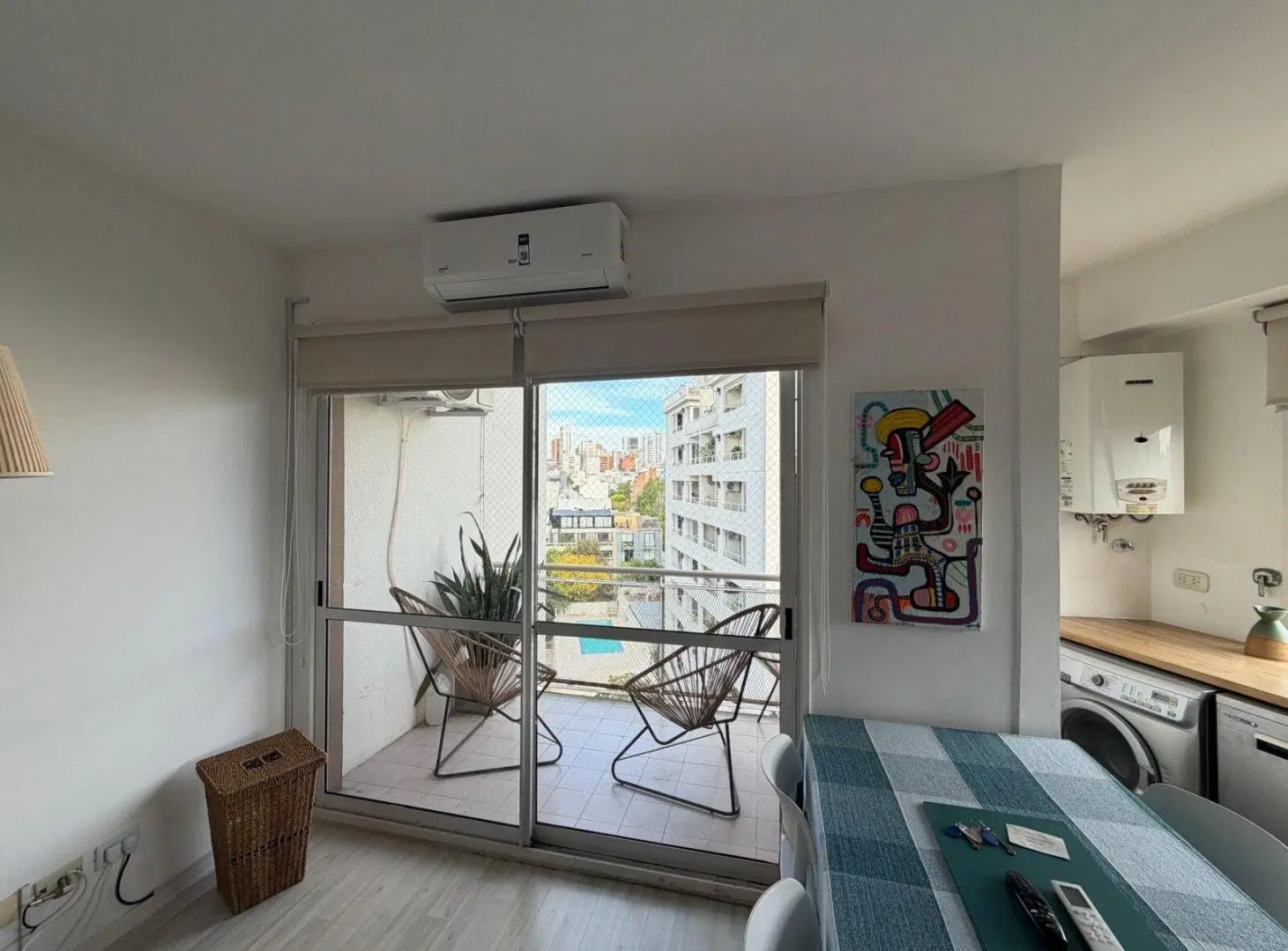 VENTA DPTO 3 AMBIENTES AMOBLADO 2