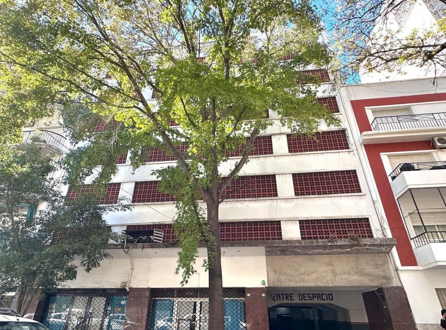 COCHERA EN VENTA EN CABALLITO EXCELENTE UBICACIÓN 3