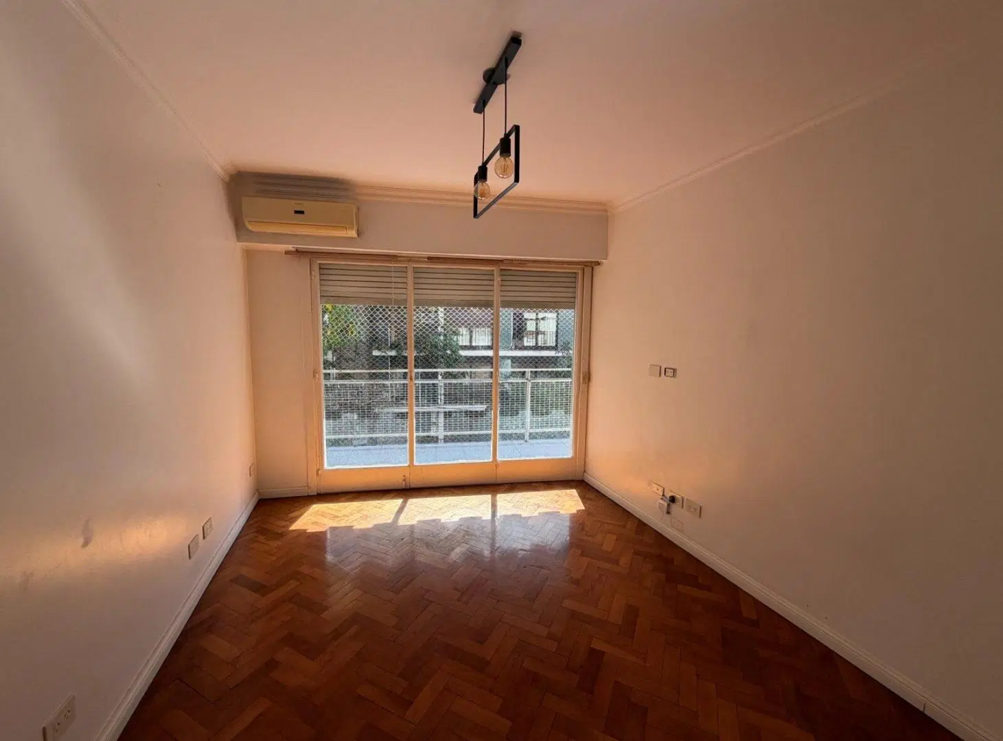 VENTA DPTO 4 AMBIENTES - PALERMO SOHO - BALCÓN CORRIDO 2