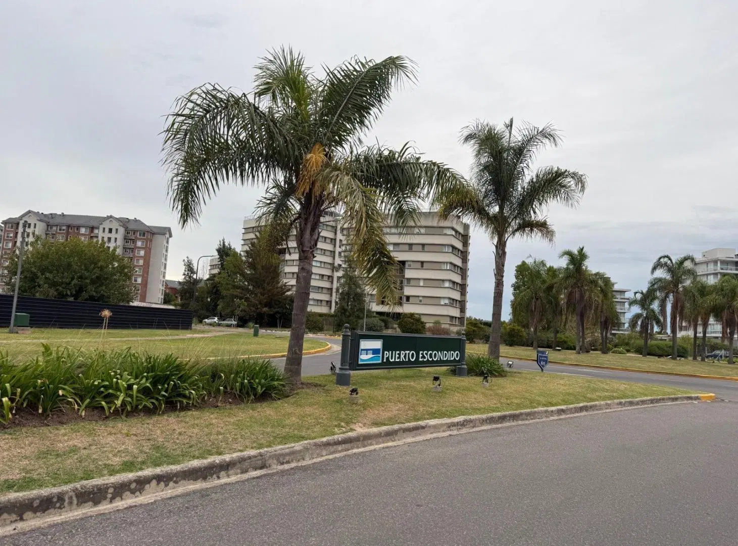 Venta departamento 2 ambientes PB con Jardin Espigon 13. Puerto Escondido. Nordelta 2