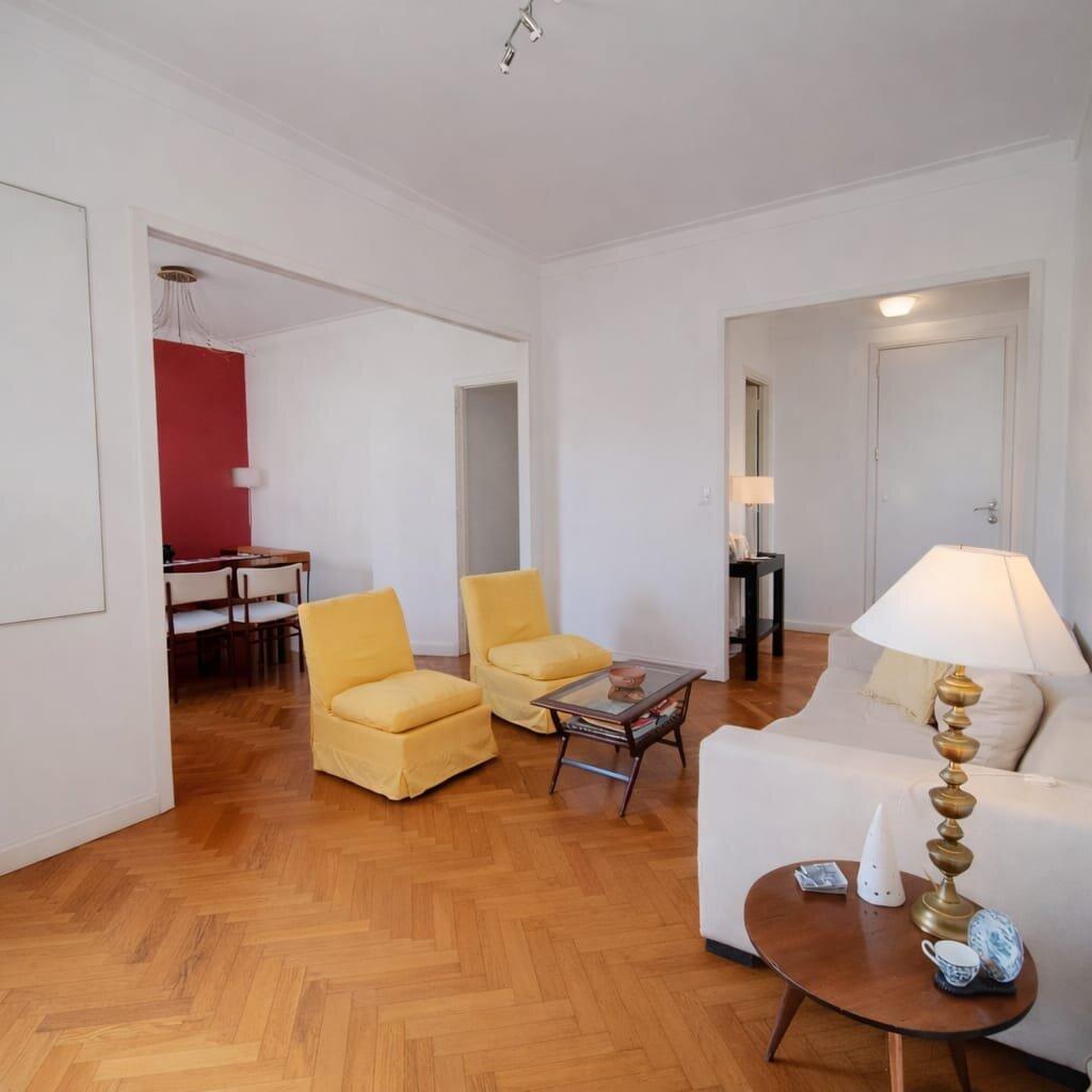 VENTA SEMIPISO 4 AMB CON DEPENDENCIA APTO CREDITO FLORES MUY LUMINOSO Y SILENCIOSO