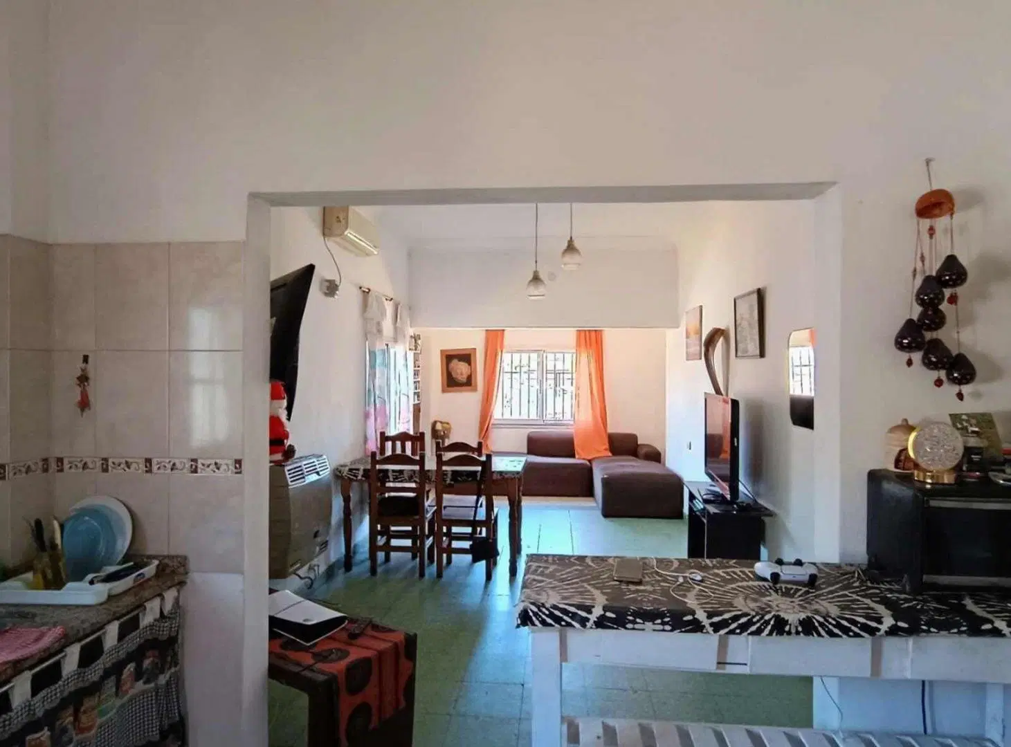 VENTA CASA CON PILETA JARDIN MORENO APTO CREDITO 4