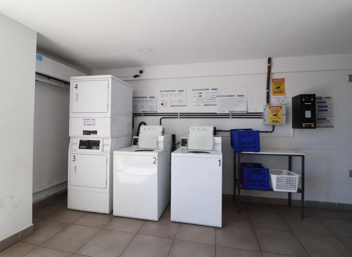 Departamento Monoambiente con balcon en Almagro 5
