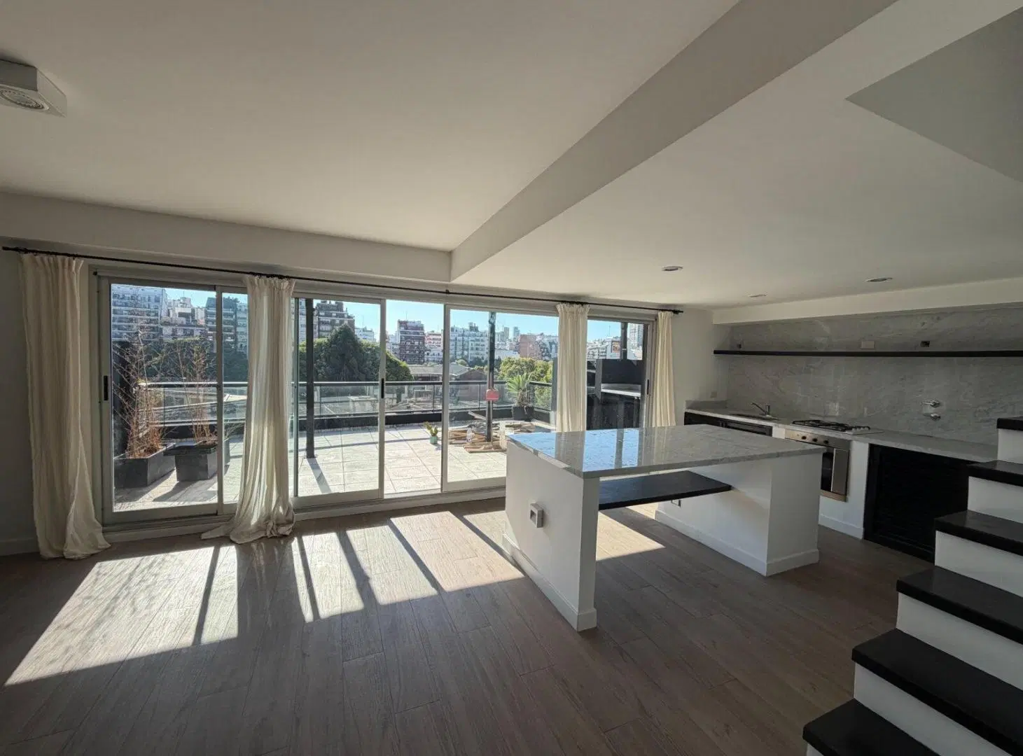 VENTA DPTO 2 AMBIENTES - BALCON TERRAZA Y SAUNA - RECOLETA 5