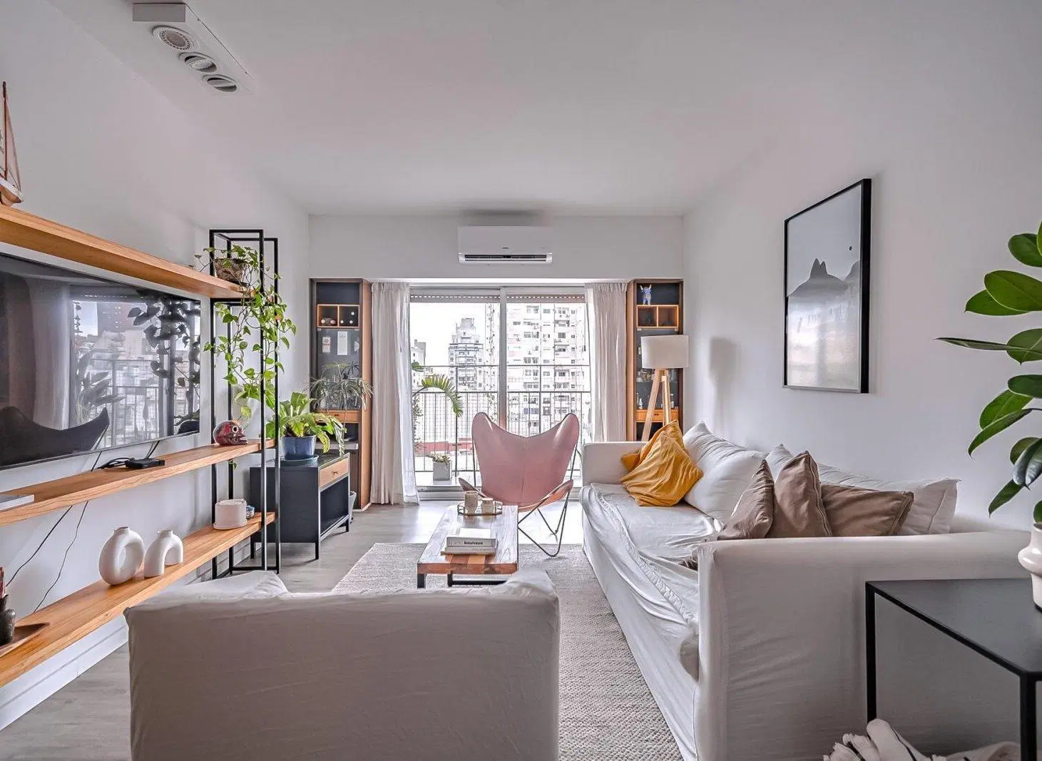 VENTA DEPARTAMENTO 4 AMBIENTES CON 2 COCHERAS EN RECOLETA 2