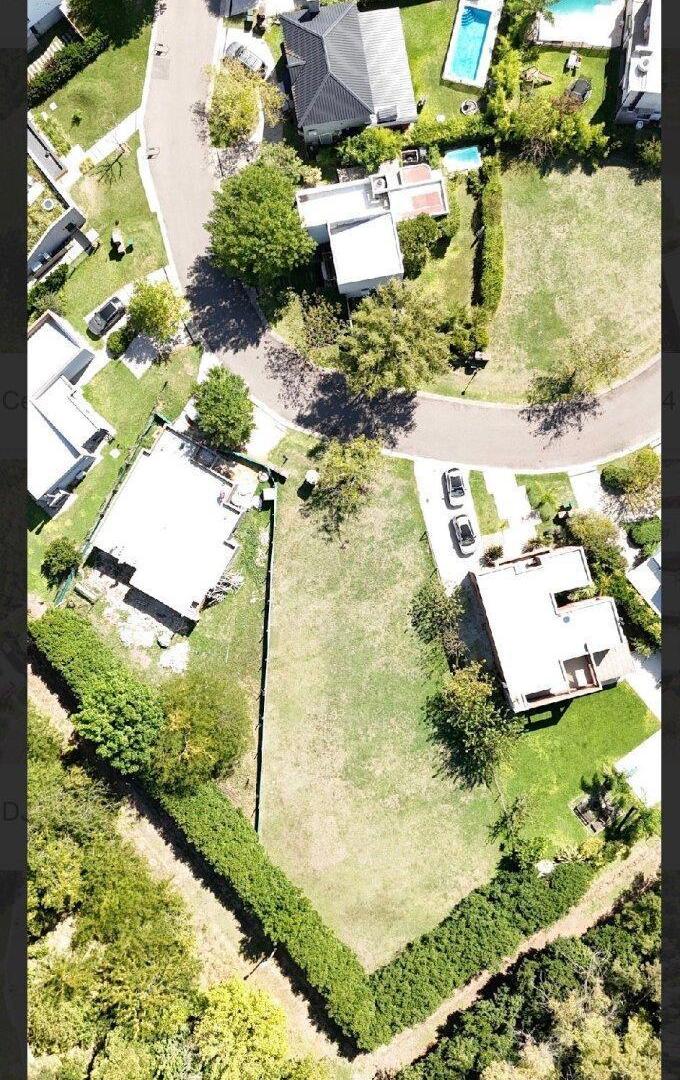 Lote en barrio Los Tilos, Pilar. 1100 m2