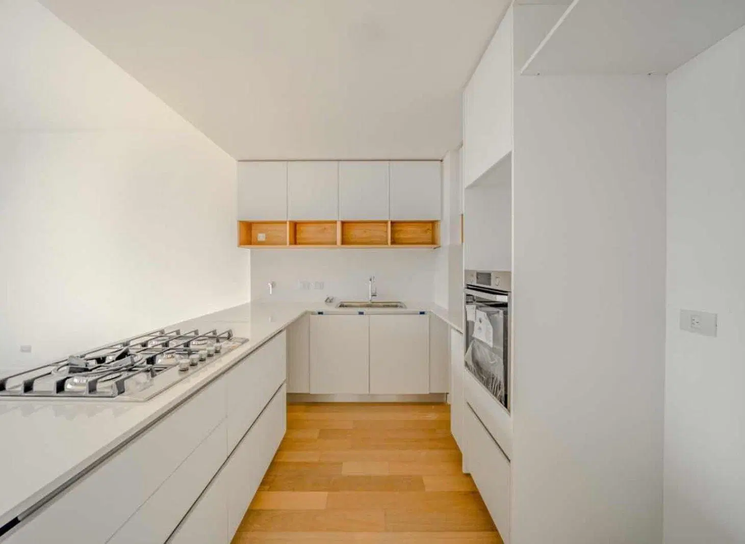 VENTA TRIPLEX 5AMB A ESTRENAR AL RÍO INFINITY 5