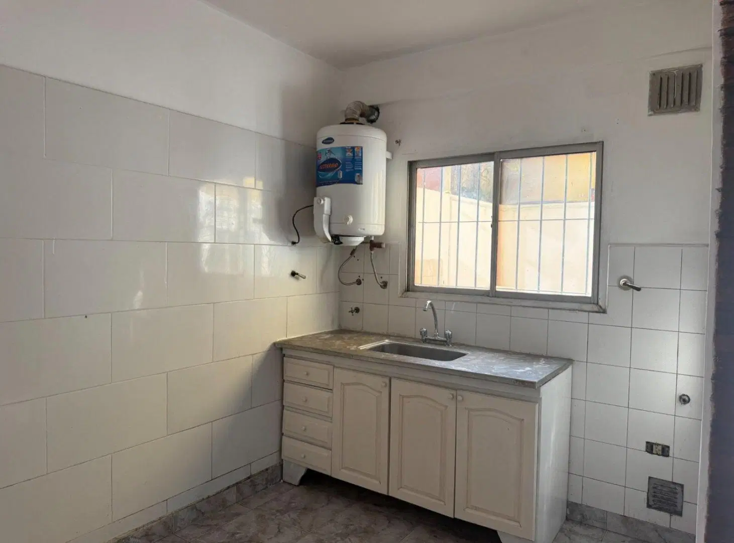 VENTA PH 3 amb PB - c/patio - Gral Pacheco 2