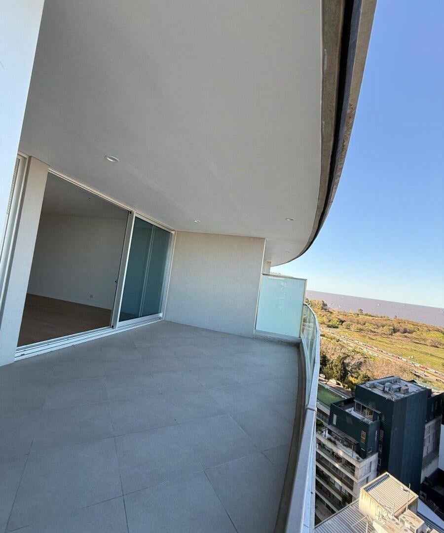 VENTA TRIPLEX LIBERTADOR 6AMB A ESTRENAR INFINITY