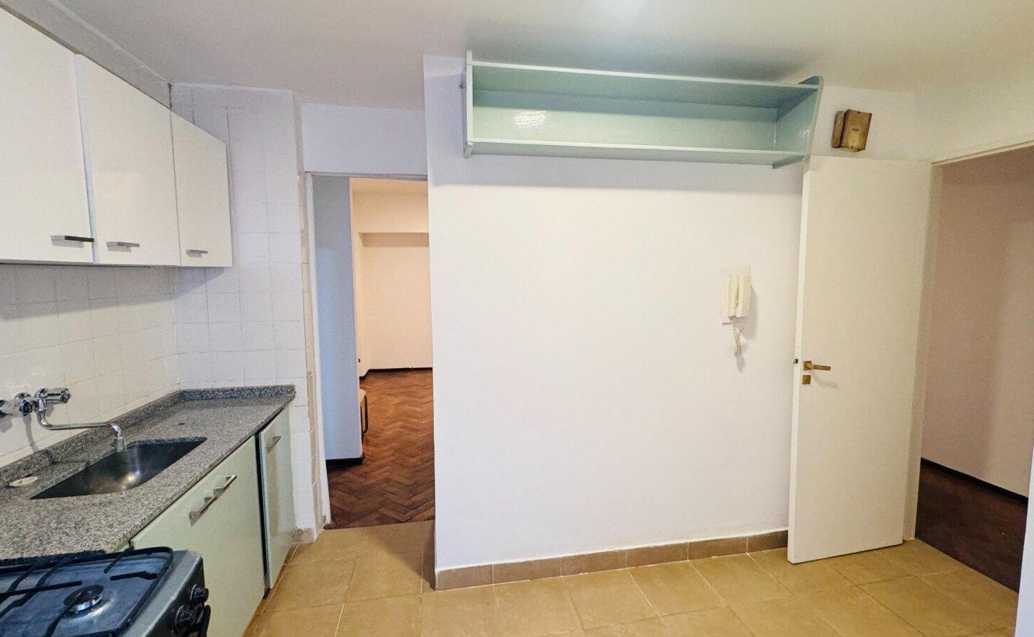 Foto de Venta 3 Amb Av.Libertador en Olivos con Terraza, imagen 1