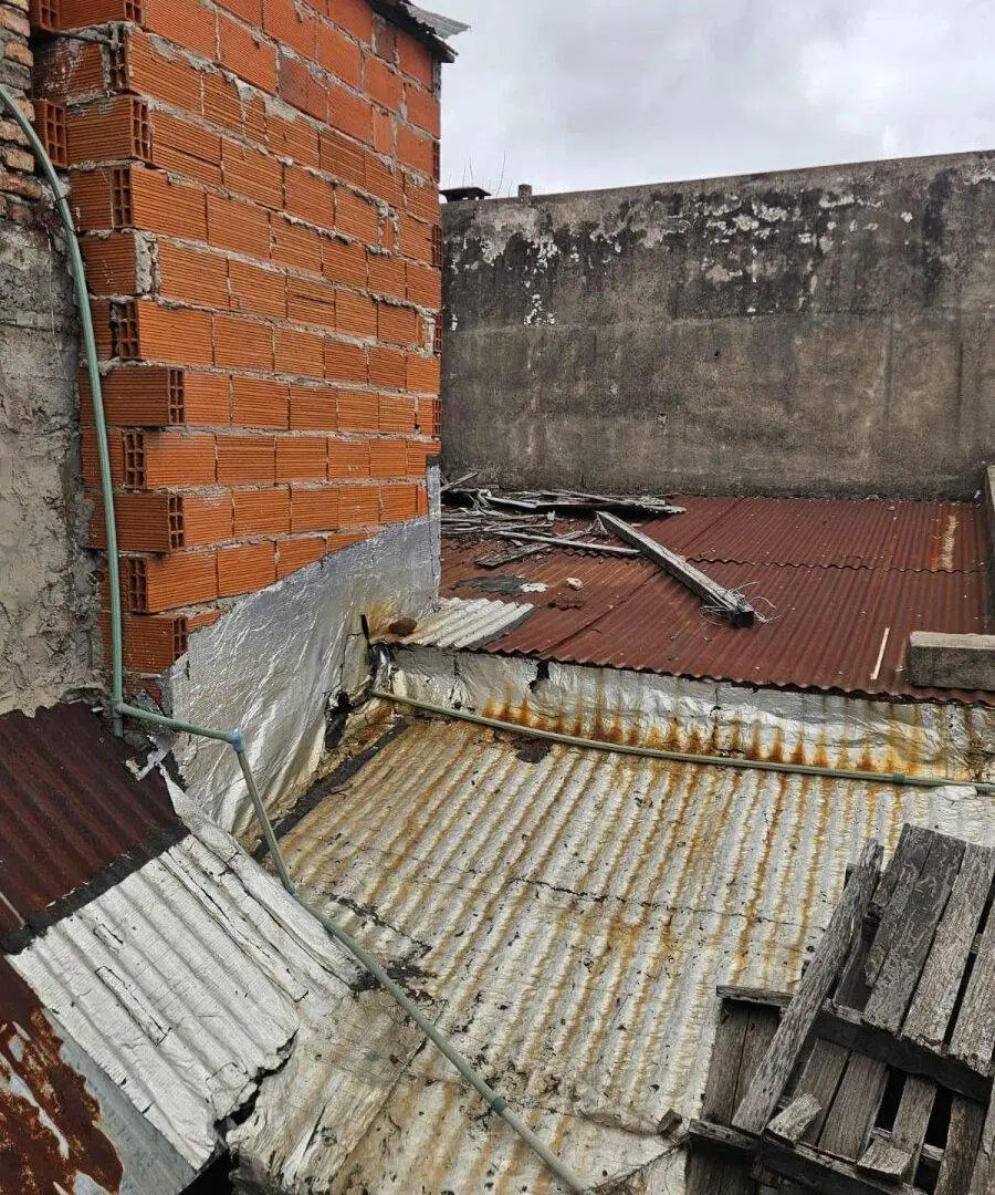 Venta de PH a Refaccionar Barracas- ideal talleres / deposito / industria acepta Permuta 4