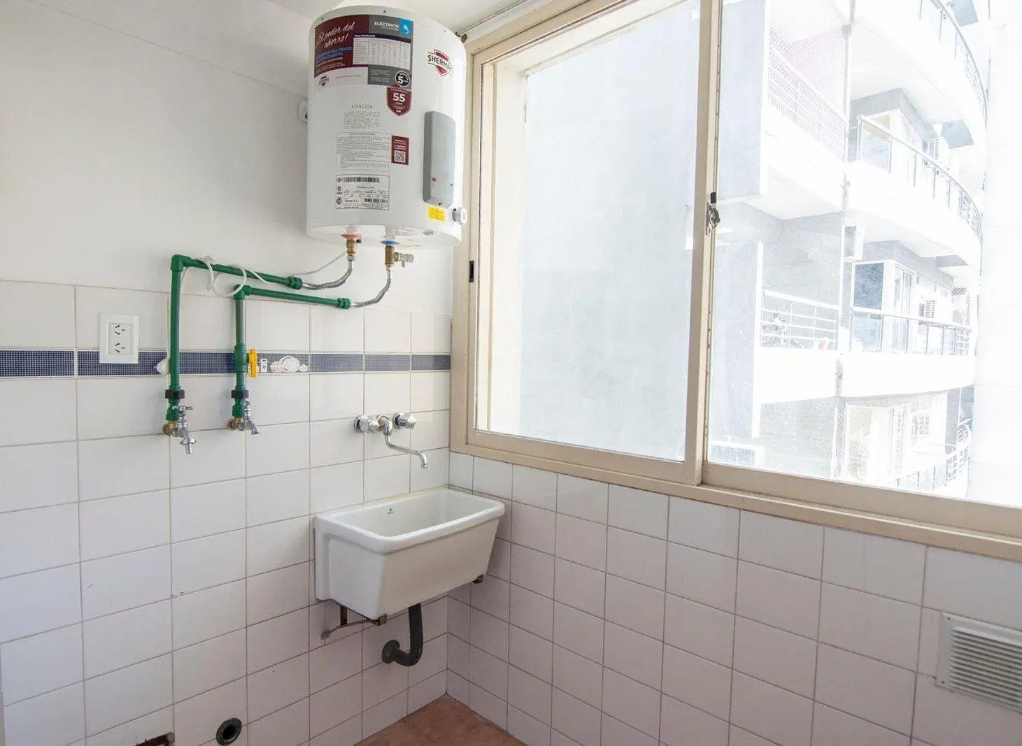 DEPARTAMENTO 3 AMB EN VENTA CABALLITO CON COCHERA 4