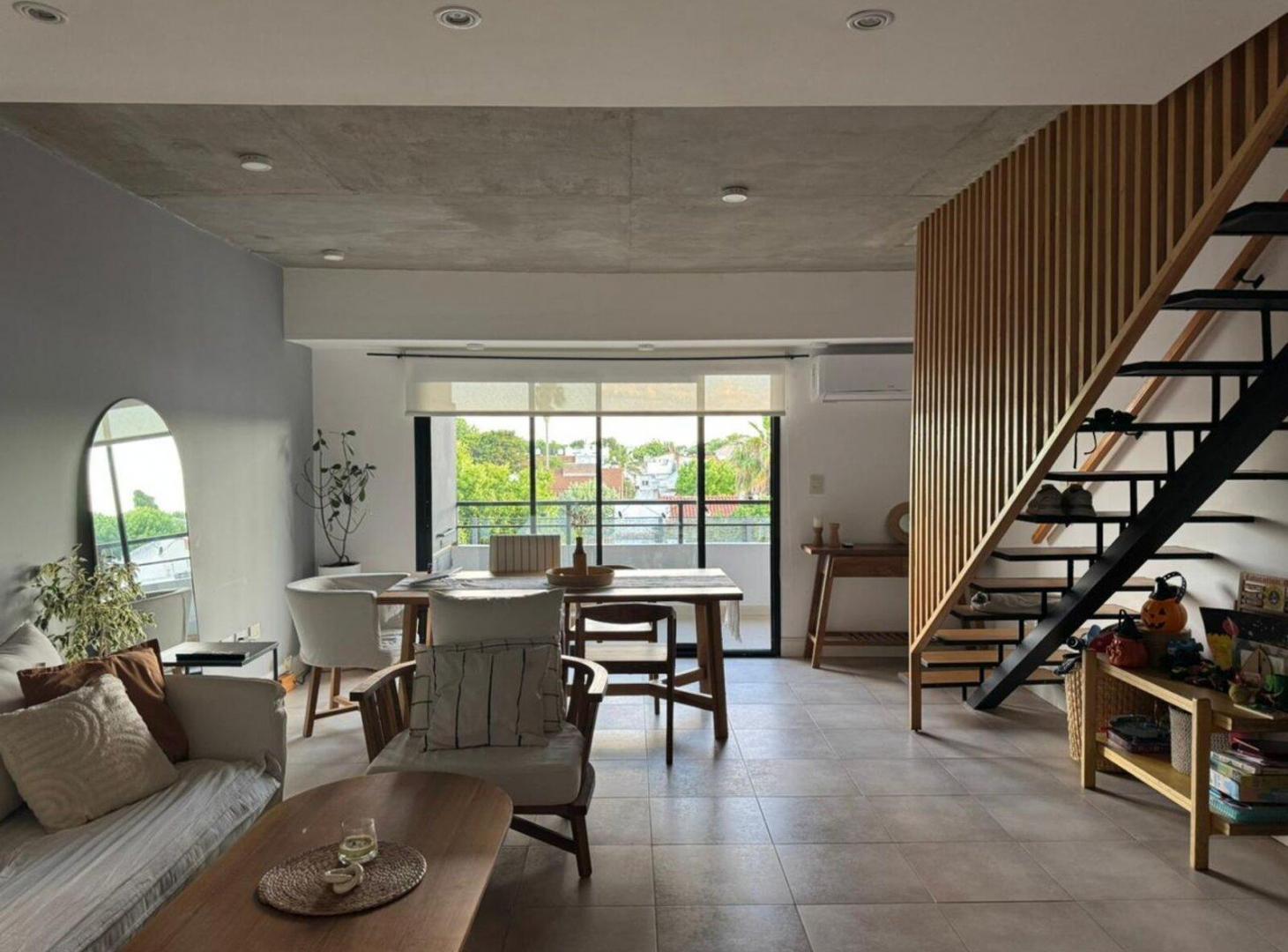 Venta departamento 3 amb Olivos con terraza