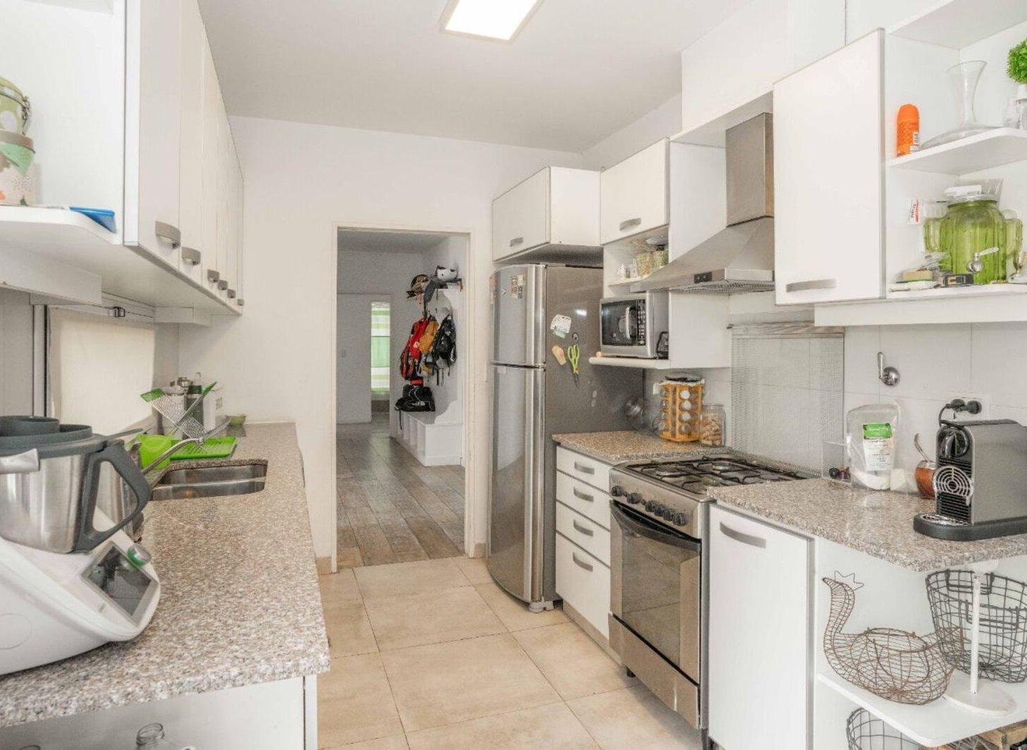 Foto de Venta casa Barrio Santa Clara Villanueva 4 dormitorios, (2 planta baja), imagen 3