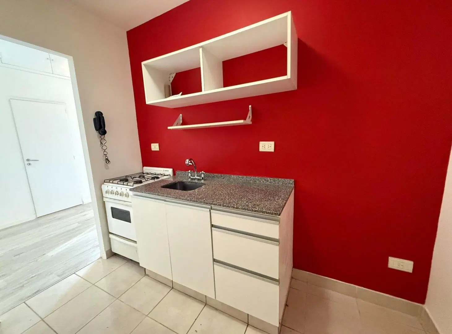Venta Depto 2 amb PB reciclado/luminoso en Parque Chas 3