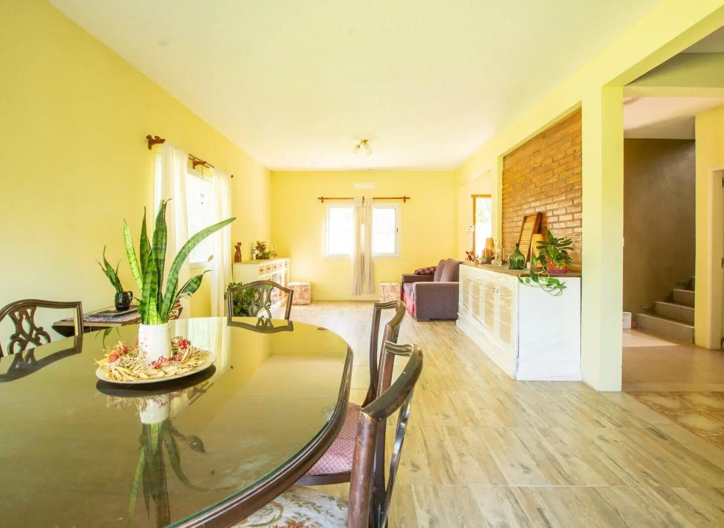 LOTE 600 M2 - VENTA CASA 4 AMB C/ PARQUE y PISCINA 2