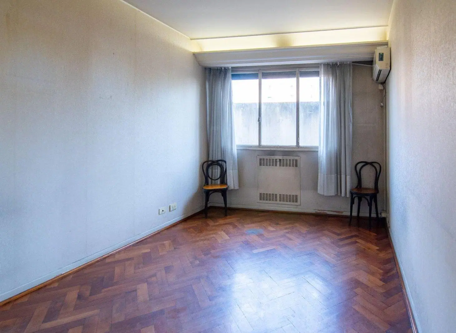 Venta Dpto 3 ambientes con patio Constitucion 2