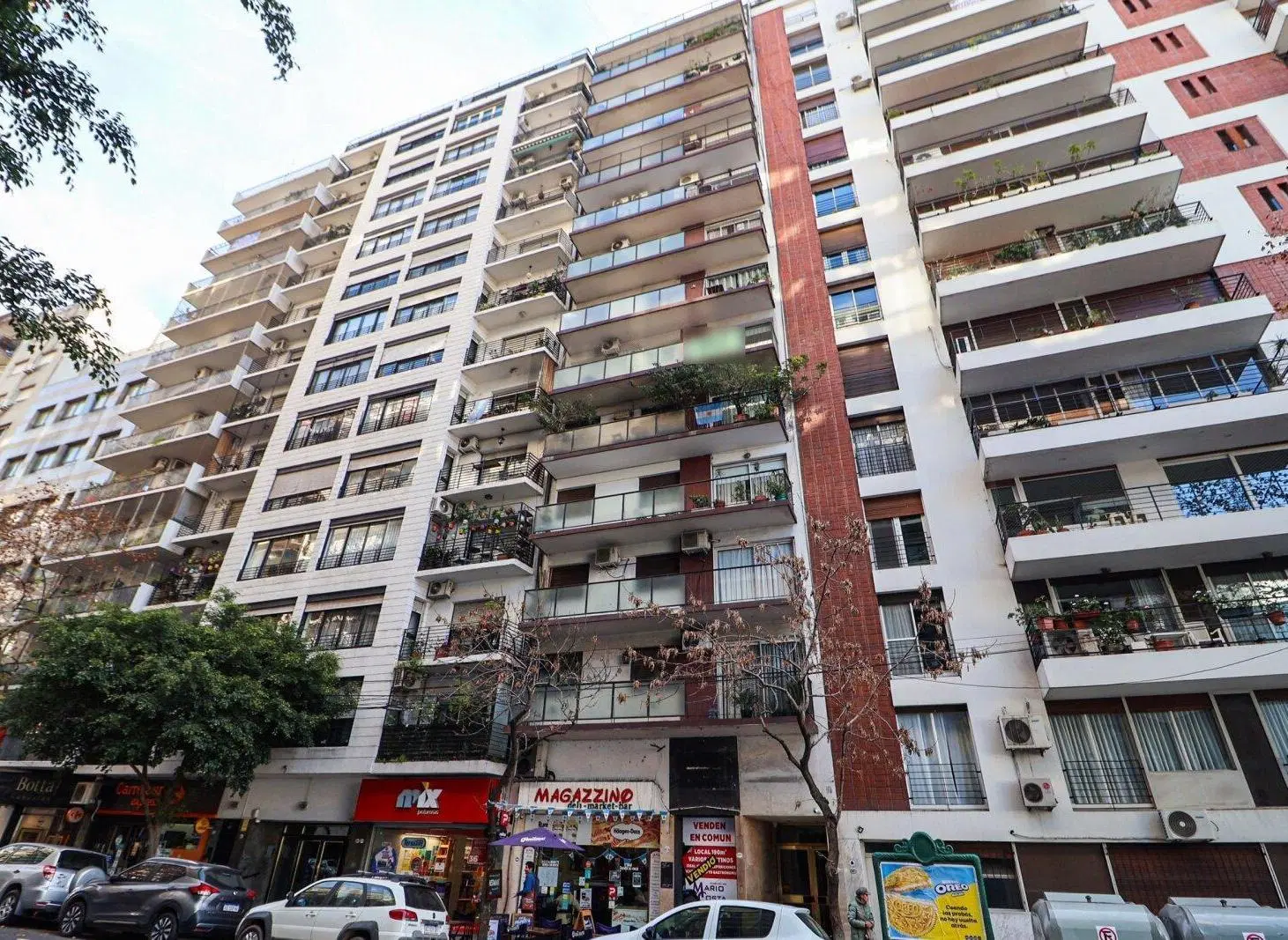Venta 2 Ambientes Reciclado a Nuevo con Cochera  Recoleta a Metros de Plaza Francia 2