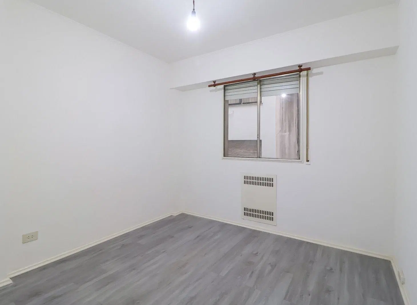 Venta 2 Ambientes Reciclado a Nuevo con Cochera  Recoleta a Metros de Plaza Francia 5
