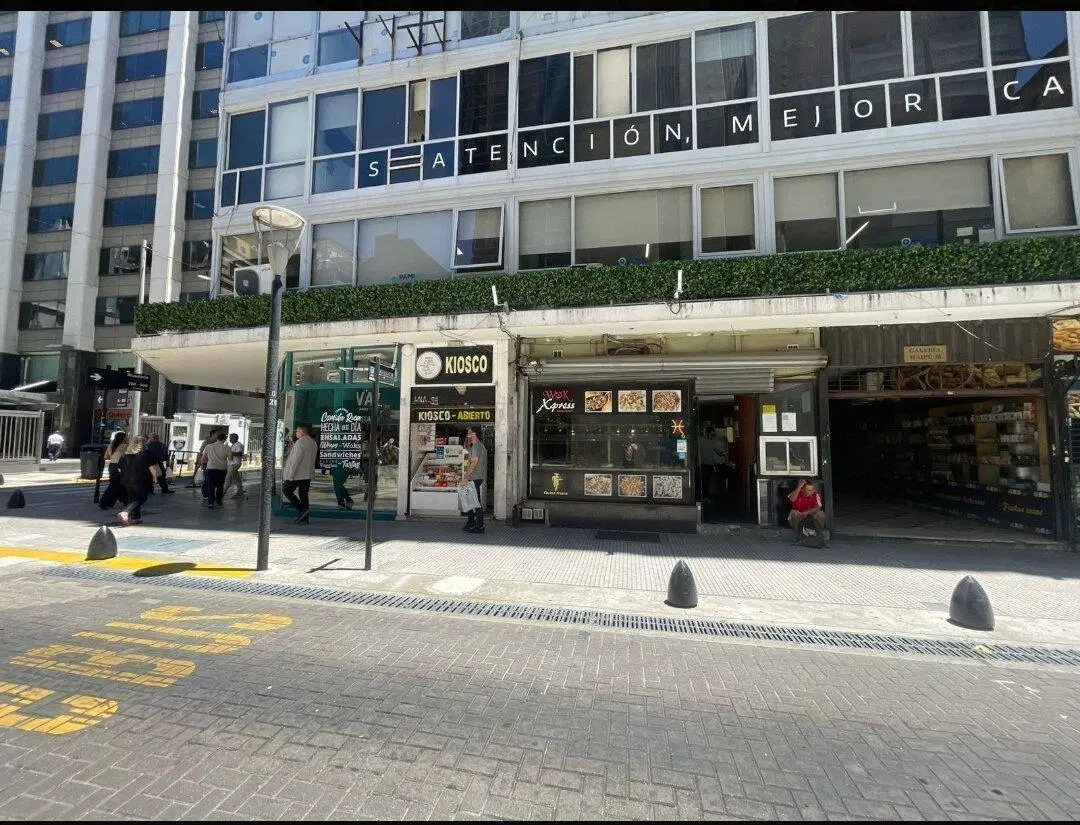 Venta Local comercial en galería Microcentro 1
