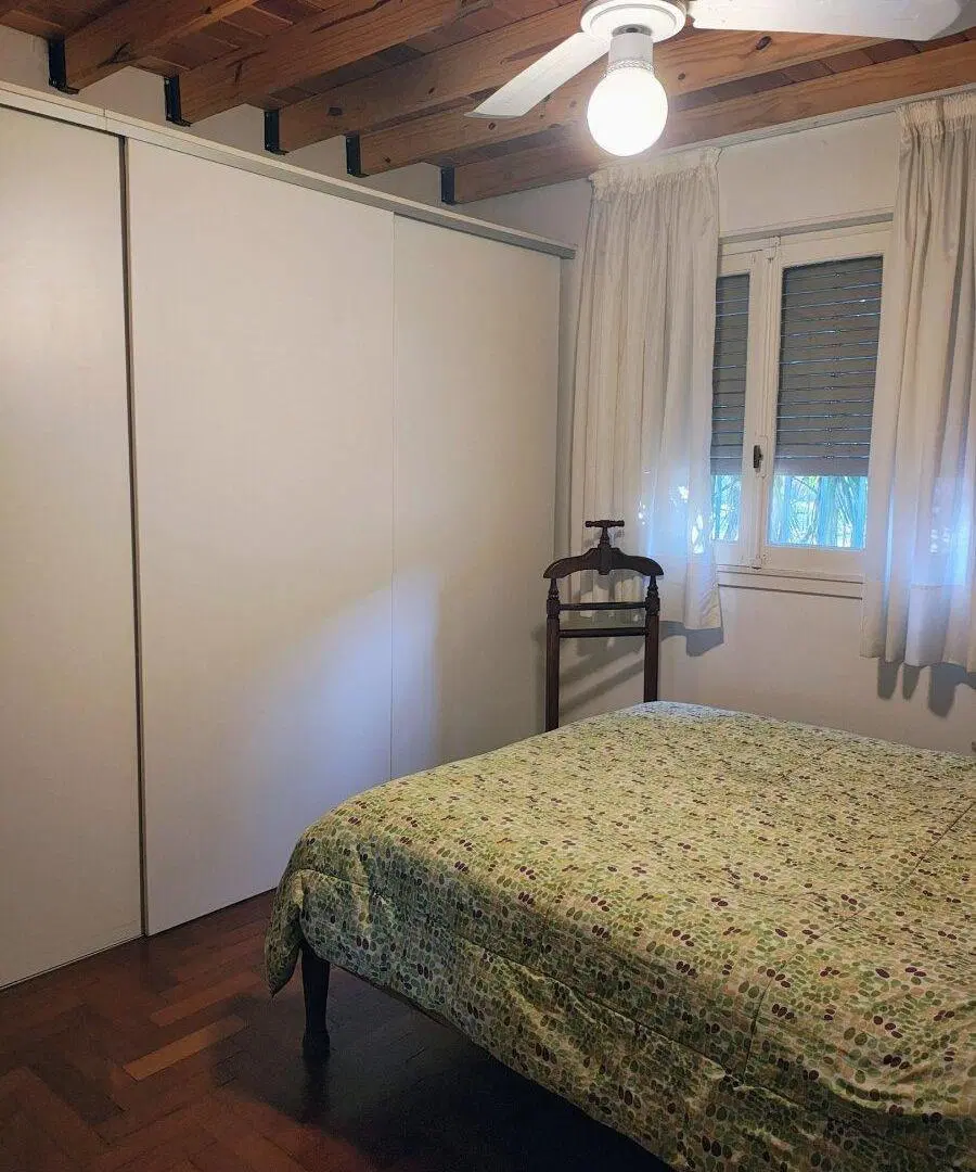 VENTA CASA 4 AMB VILLA BALLESTER. Con Cochera, parrilla y Quincho. 5