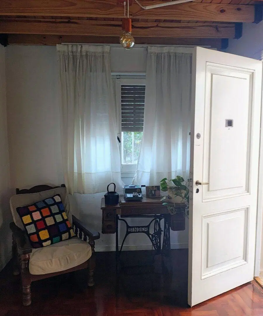 VENTA CASA 4 AMB VILLA BALLESTER. Con Cochera, parrilla y Quincho. 2