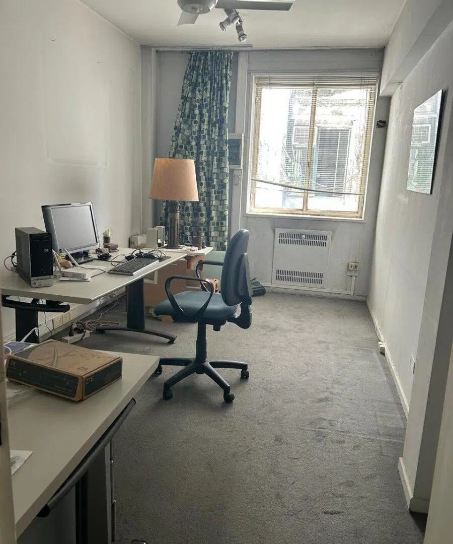 OFICINAS A LA VENTA AL FRENTE PISO ALTO 8