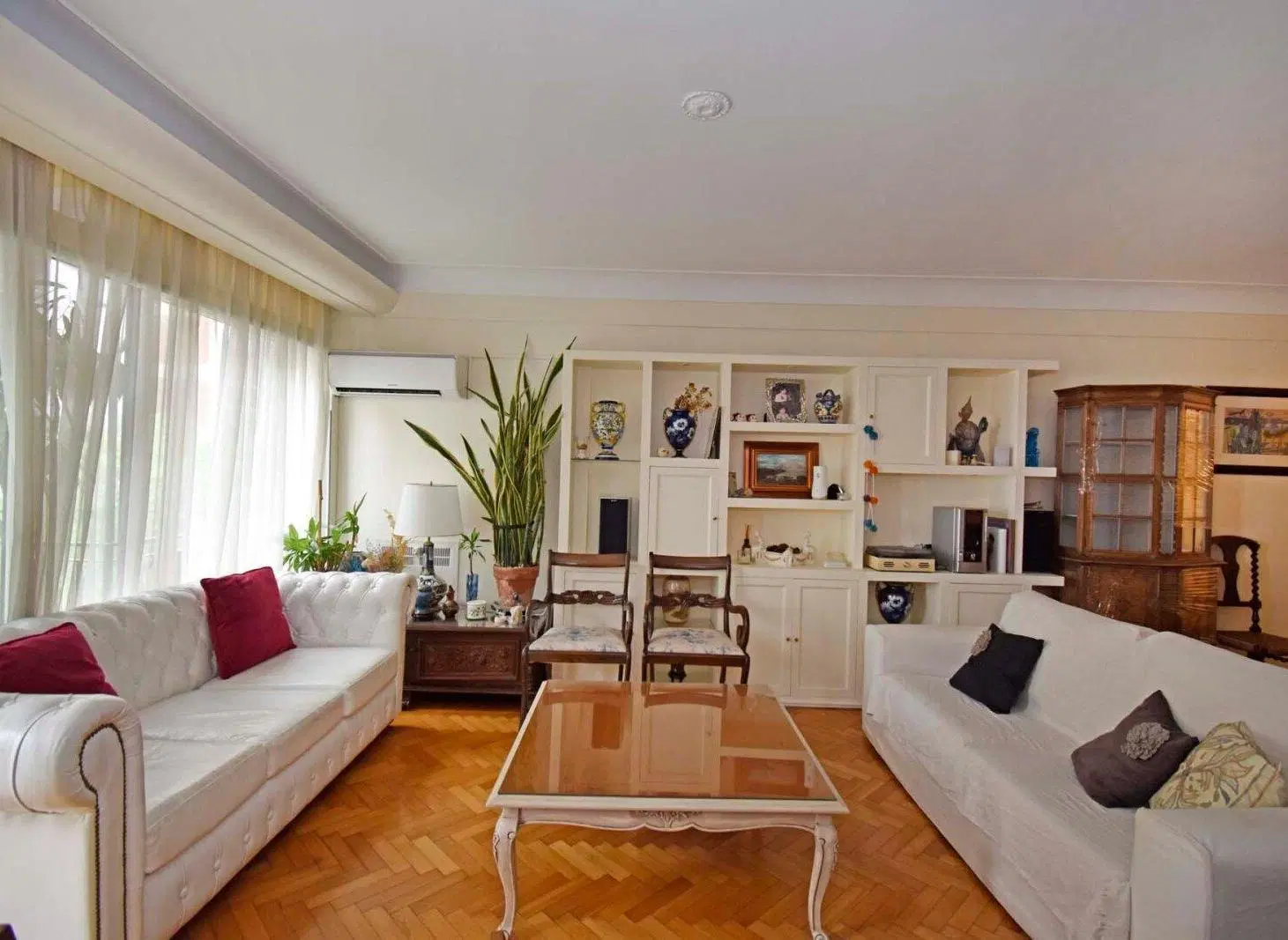Venta Semipiso en Belgrano. 4 ambientes c/ Baulera y Cochera. APTO CREDITO!. 2